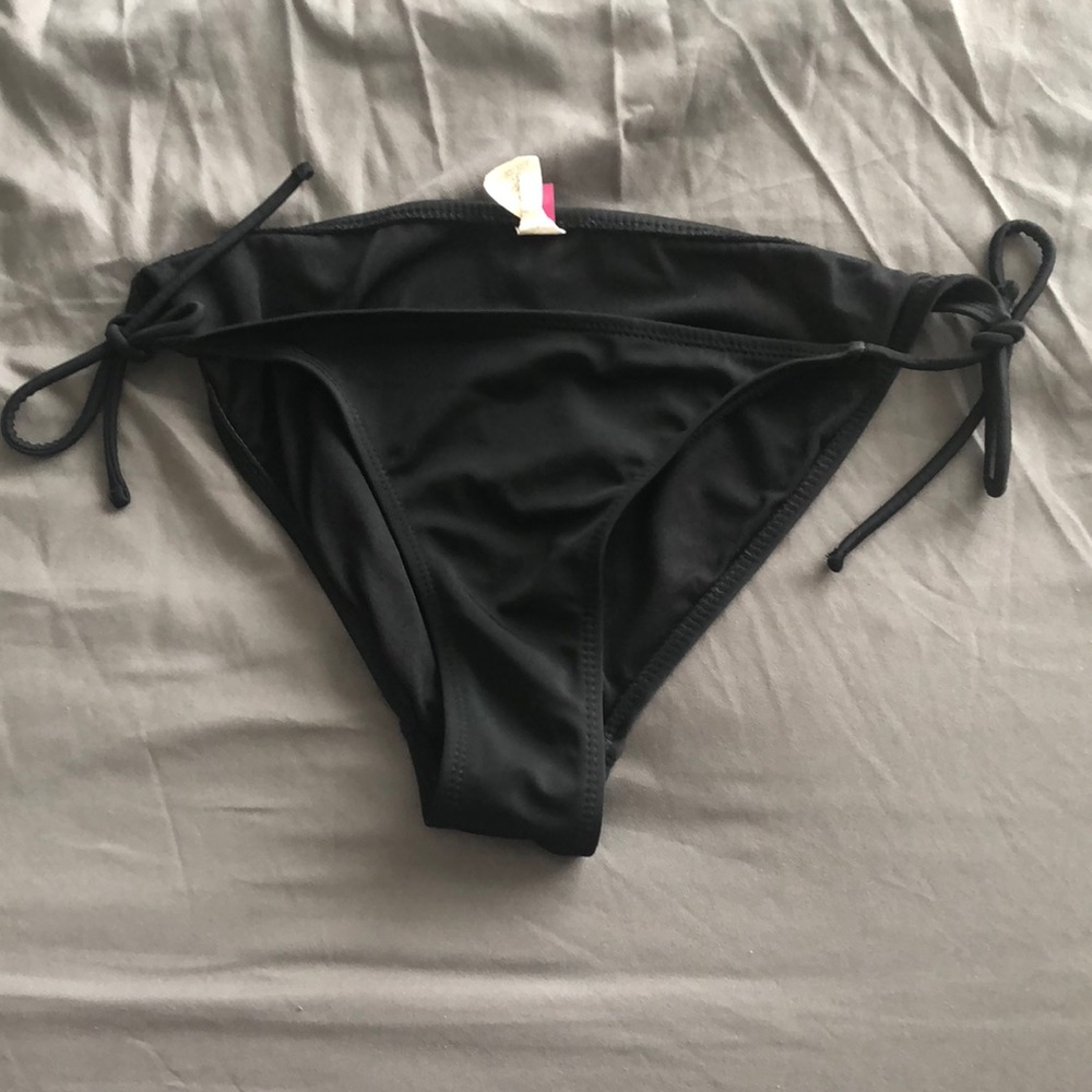 🌻❄️🍀🌸Black bikini bottoms🌸🍀❄️🌻